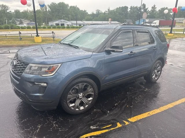 Used 2018 Blue Ford Sport image 1