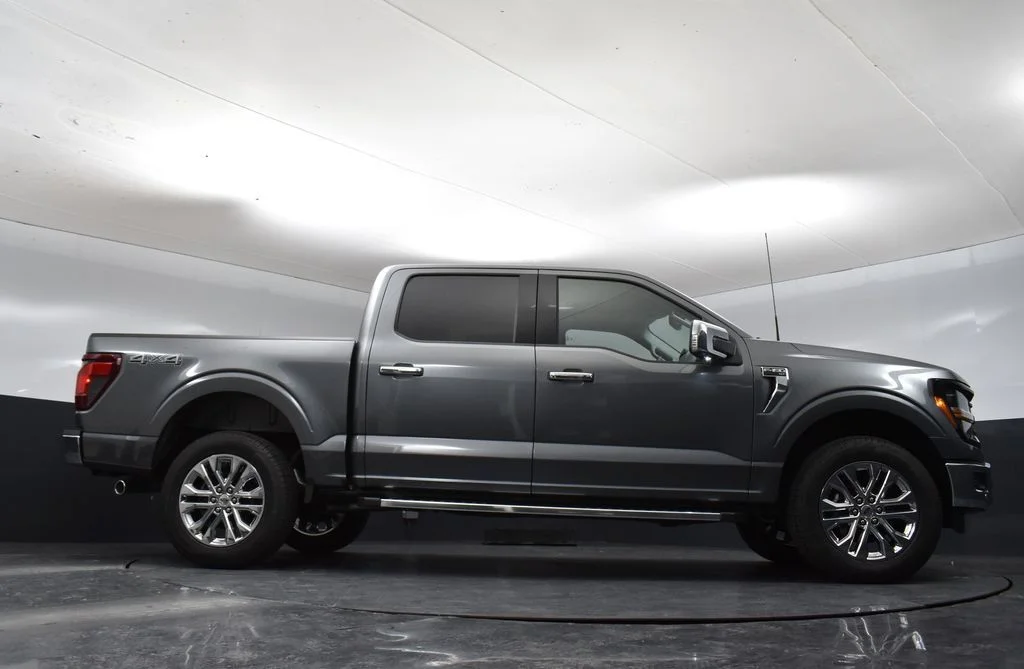 New 2026 Gray Ford XLT image 34