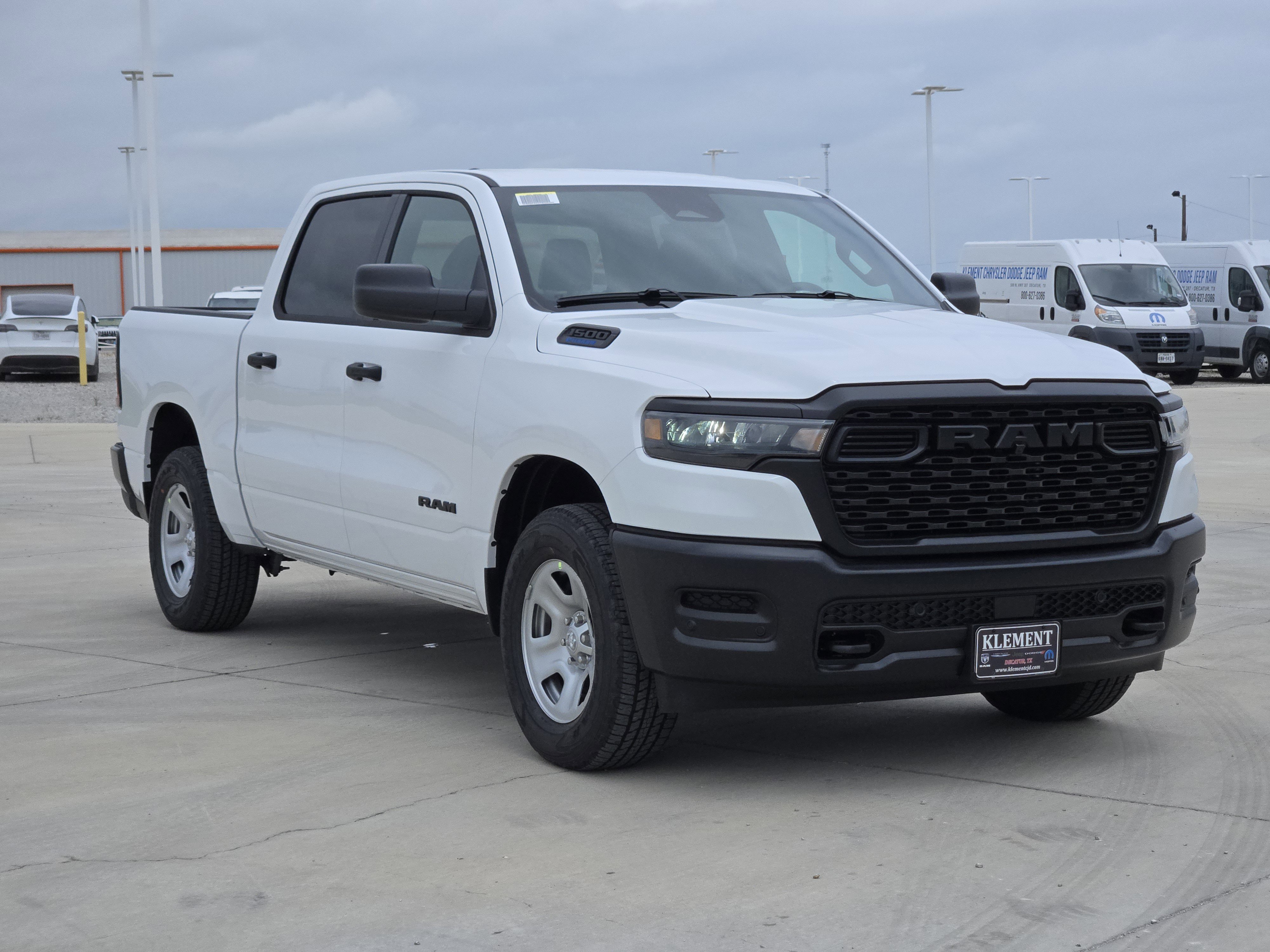 New 2026 Bright White Clearcoat RAM Tradesman image 3