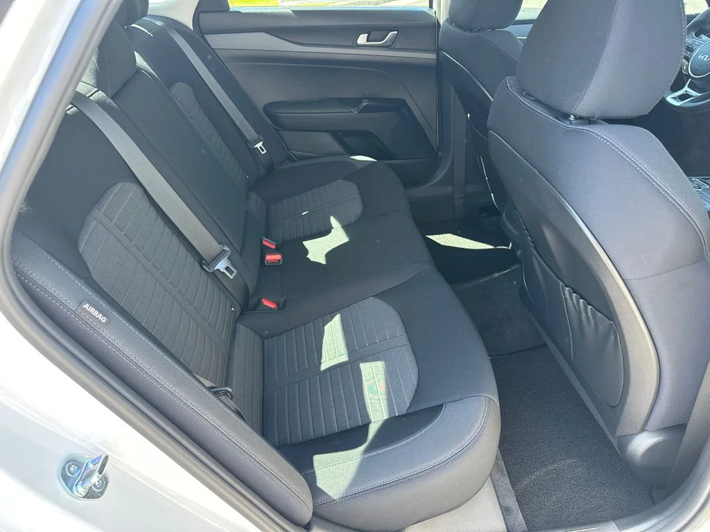 New 2026 White Kia LXS image 15