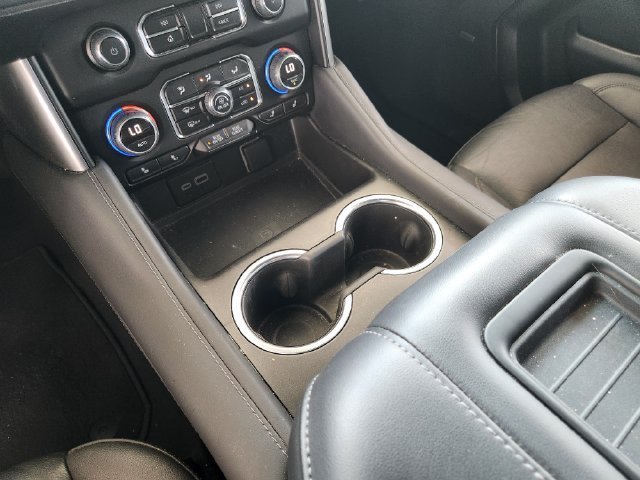 2023 Chevrolet Suburban Z71 - Photo 18