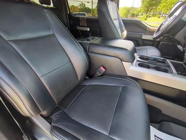 Used 2019 White Ford Lariat image 34