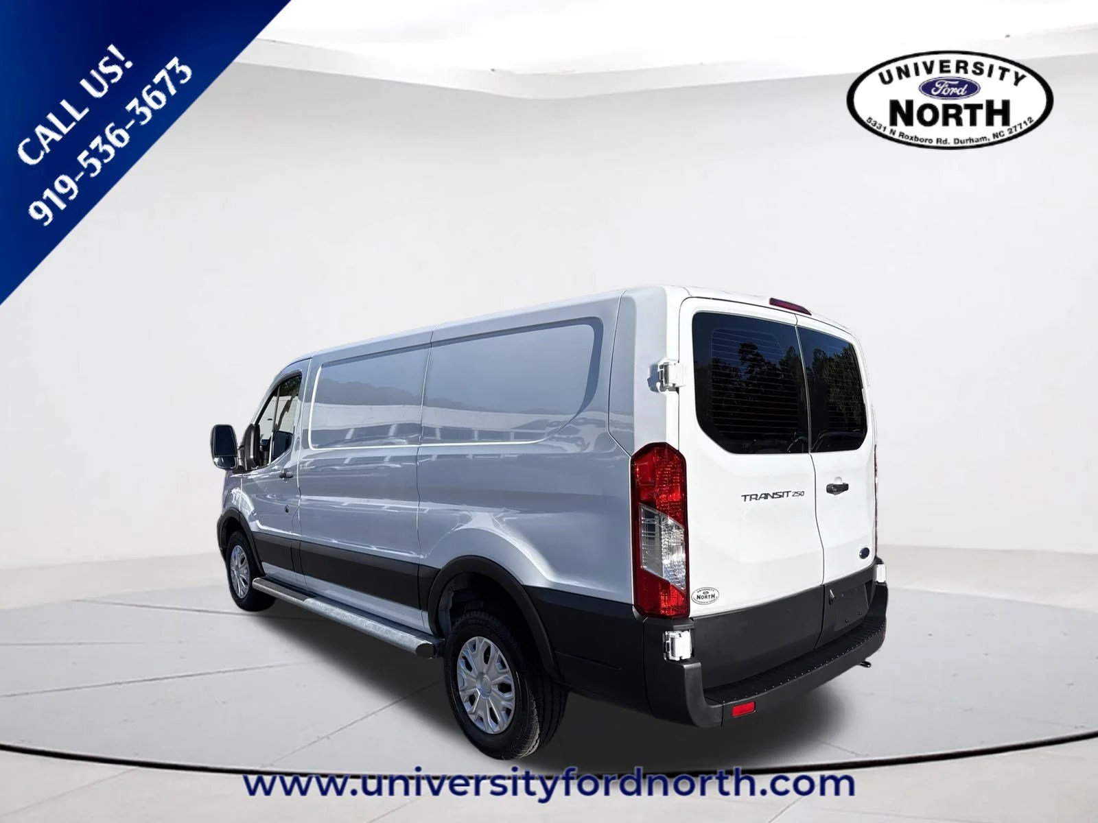 Used 2025 Oxford White Ford Base image 5