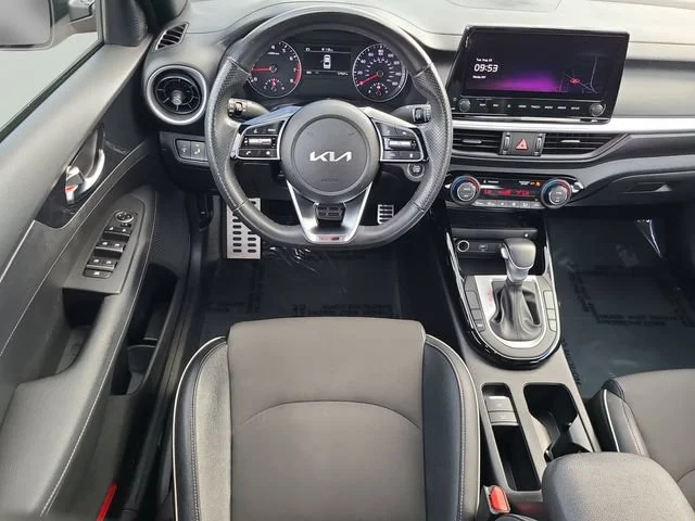 Used 2023 Orange Kia GT-Line image 18
