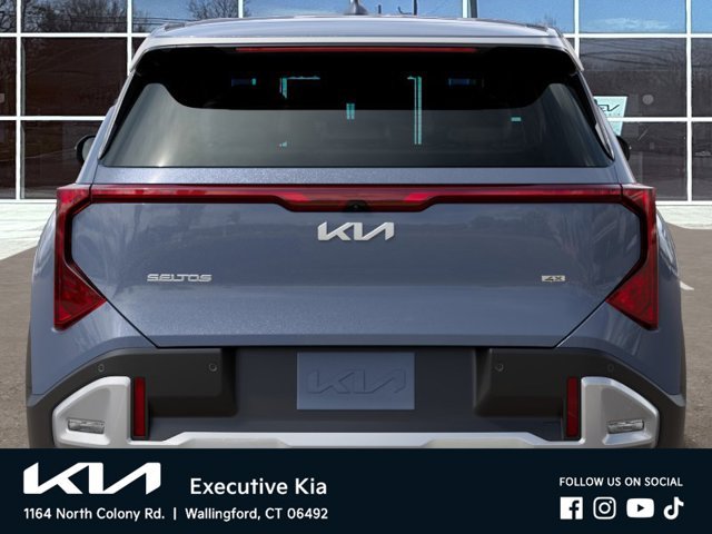 New 2027 Pale Gray Kia S image 13