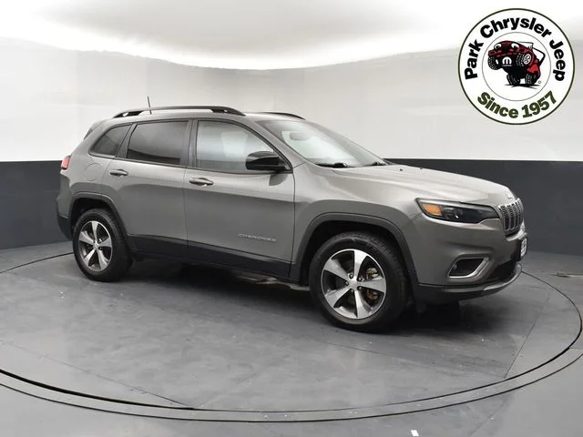 2022 Jeep Cherokee Limited 4X4's photo