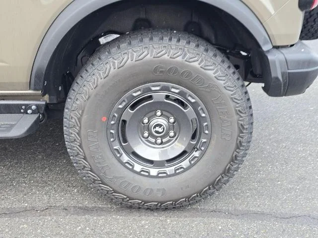 New 2025 Marsh Gray Ford Badlands® image 39