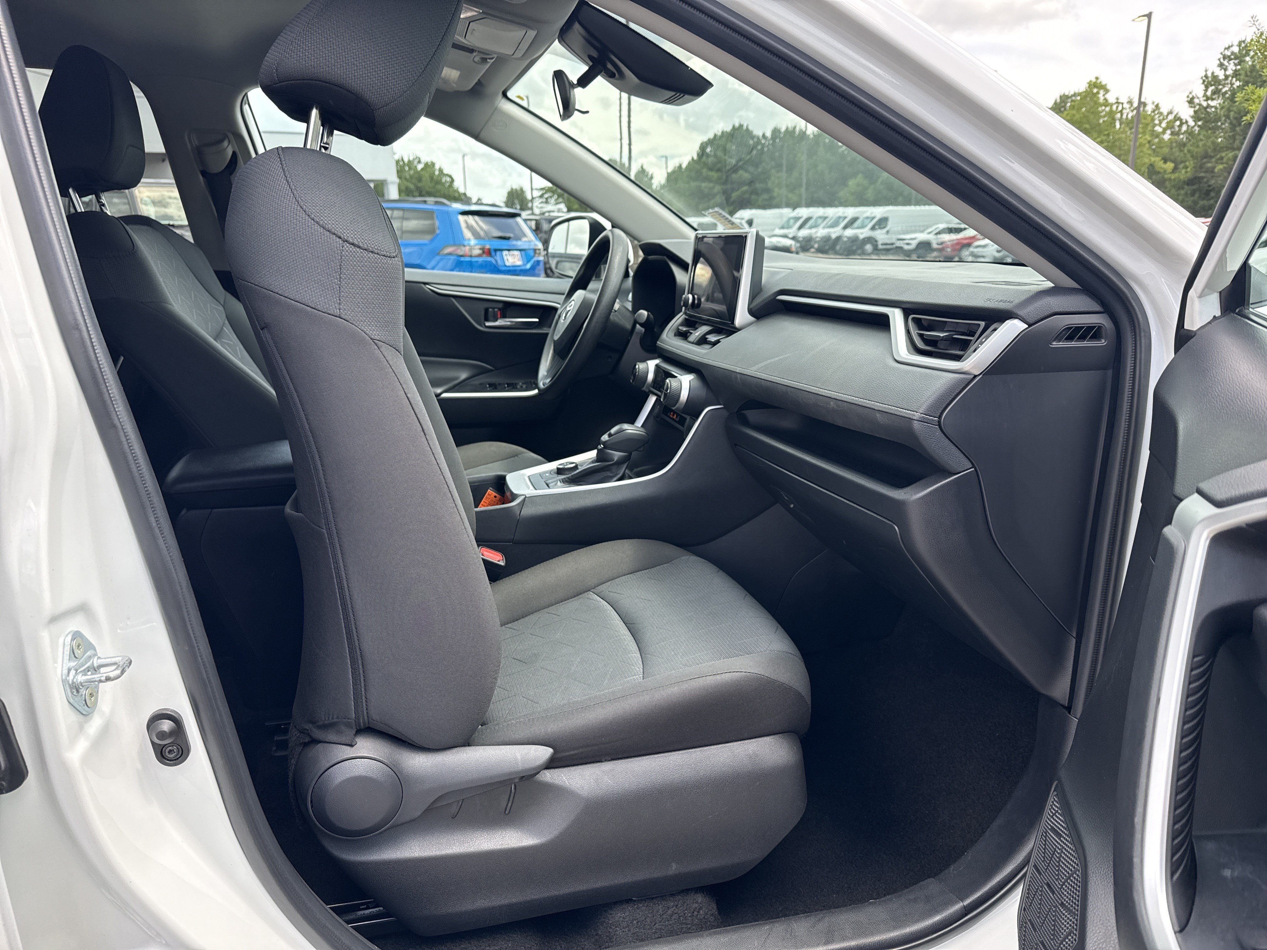 Used 2024 White Toyota Hybrid XLE image 13