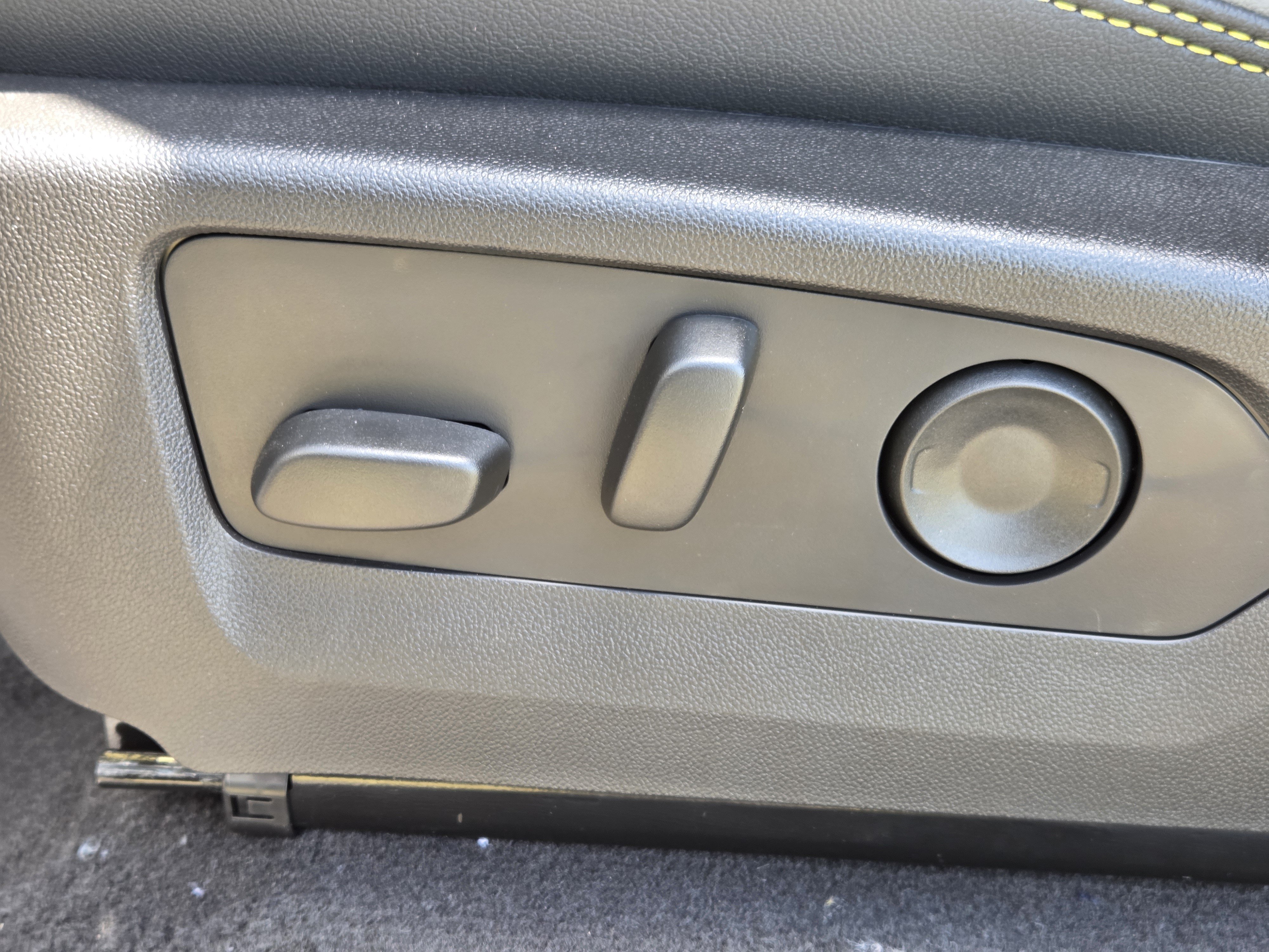 2026 Chevrolet Colorado ZR2 - Photo 20