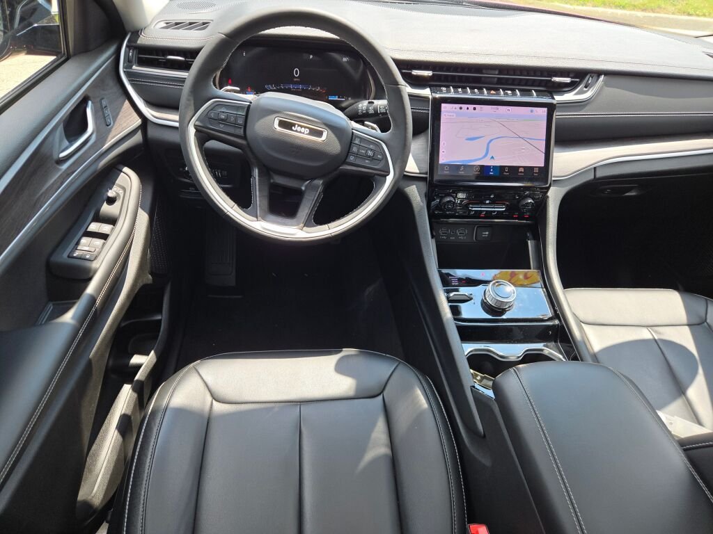 Used 2023 Red Jeep Limited image 19