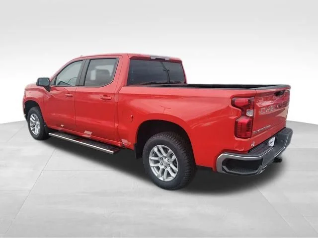 Used 2022 Red Hot Chevrolet LT image 3