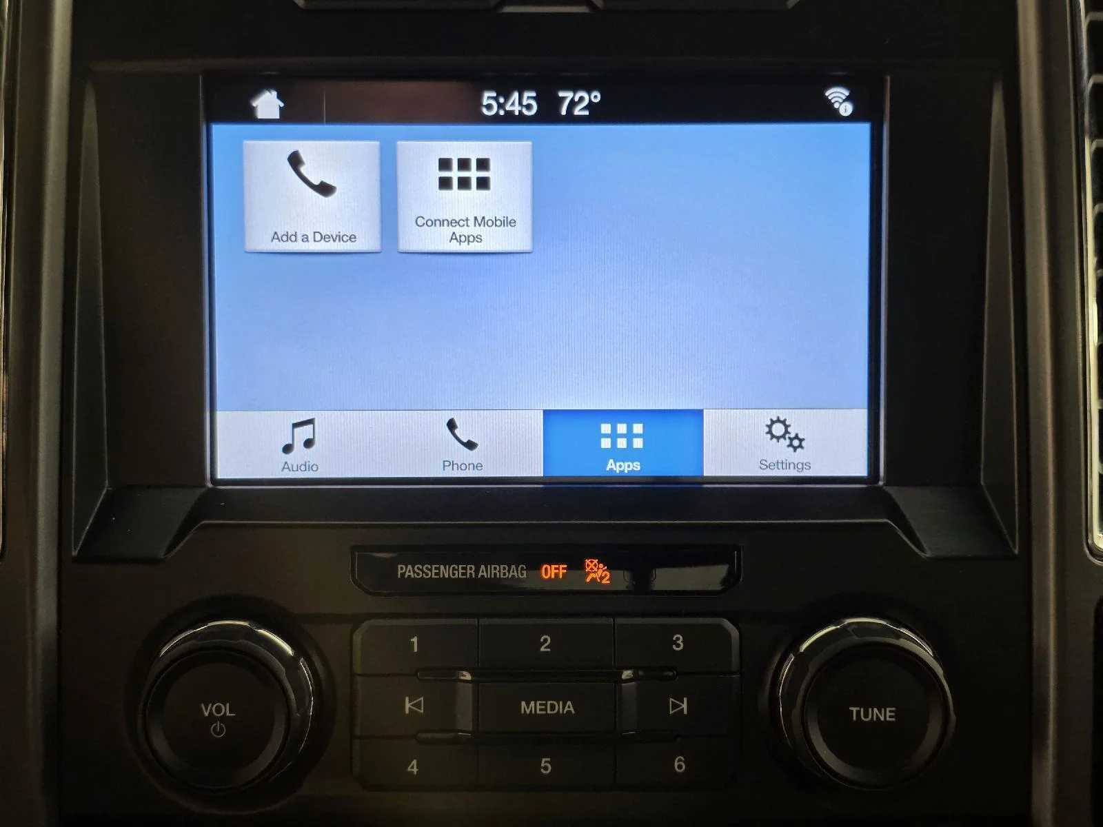 Used 2016 Oxford White Ford XLT image 40