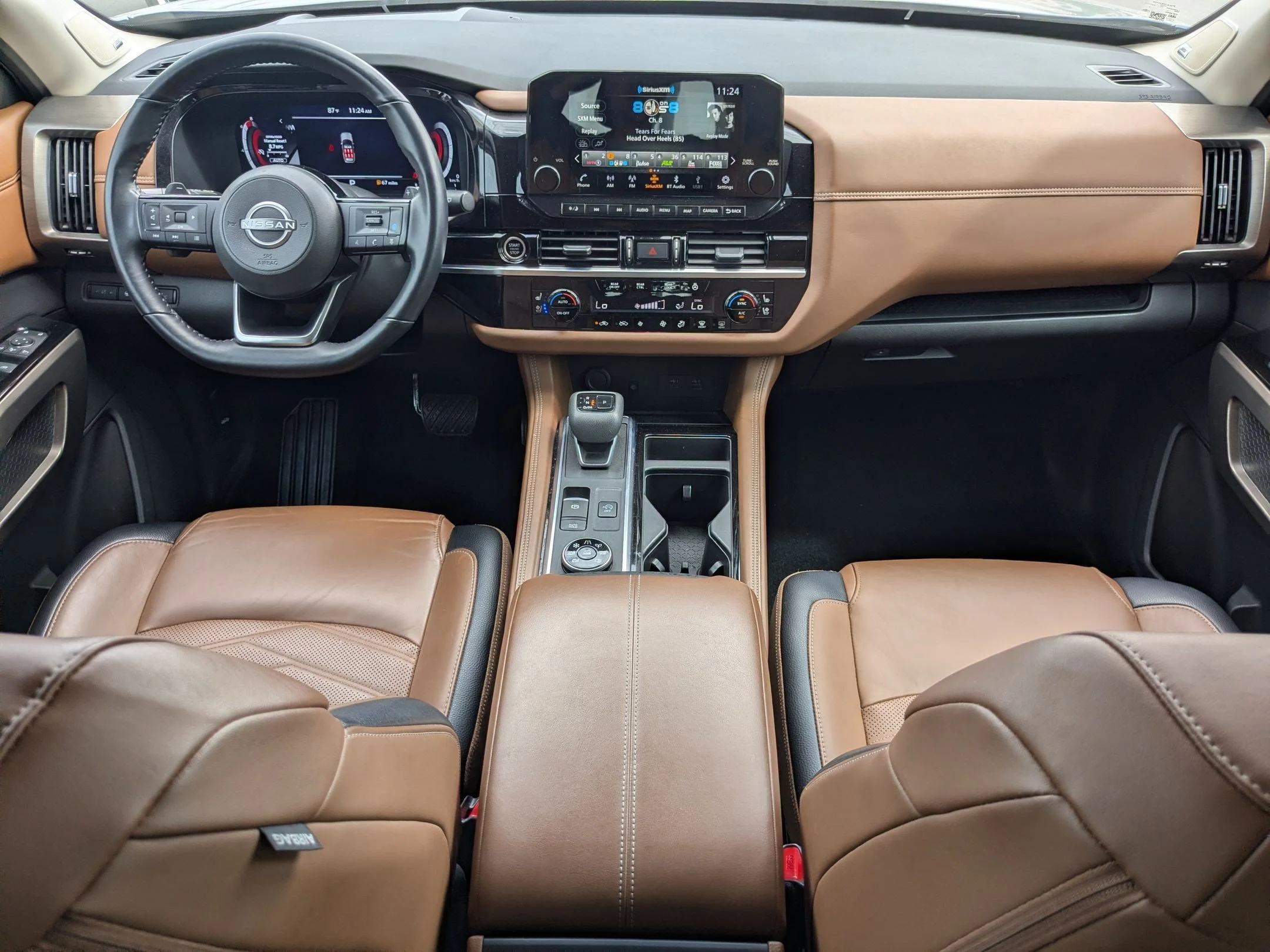 Used 2024 Boulder Gray Pearl Nissan Platinum image 26