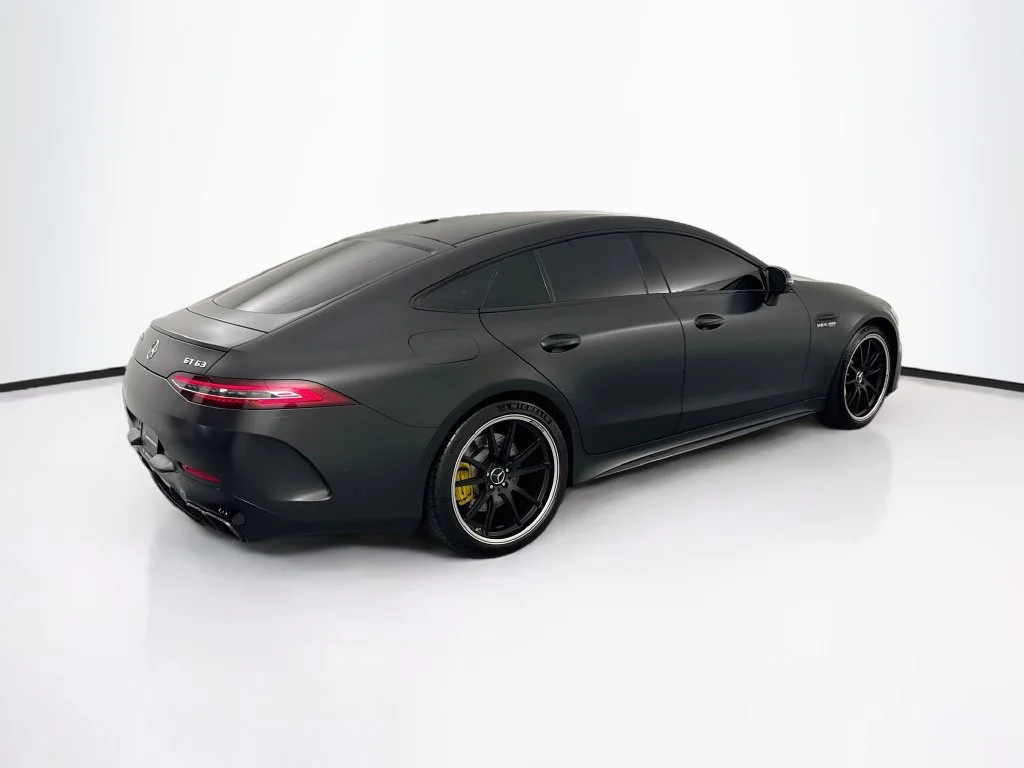 Used 2019  Mercedes-Benz Base image 5