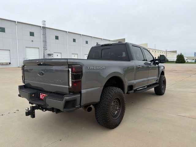 Used 2024 Gray Ford Lariat image 6