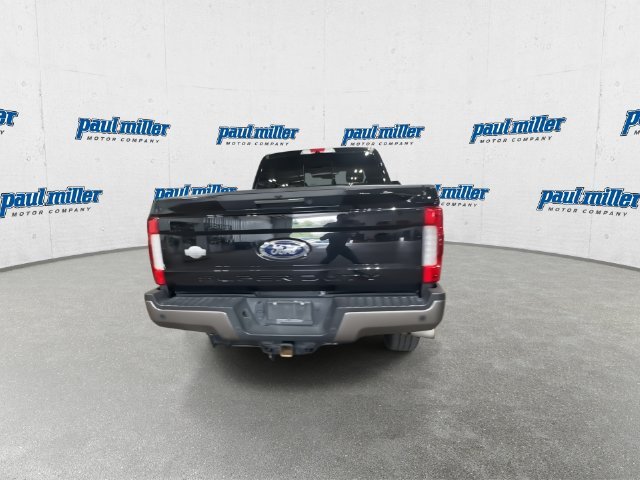 Used 2019  Ford King Ranch image 9