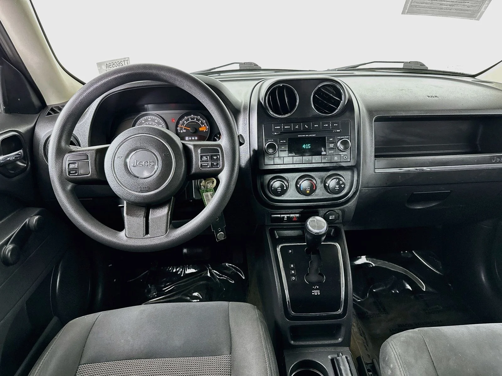 Used 2017 Blue Jeep Sport image 18