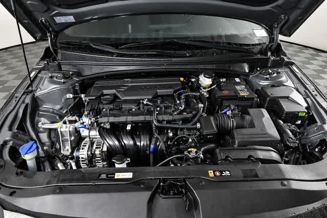 New 2026 Amazon Gray Hyundai SEL Sport image 11