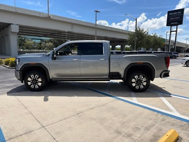 Used 2025 Sterling Metallic GMC Denali image 4