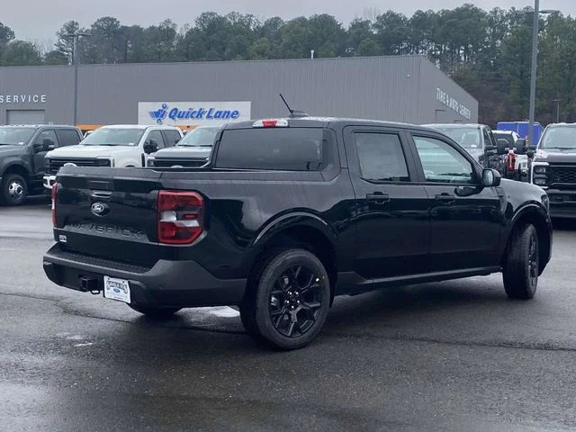 New 2026 Black Ford XLT image 3