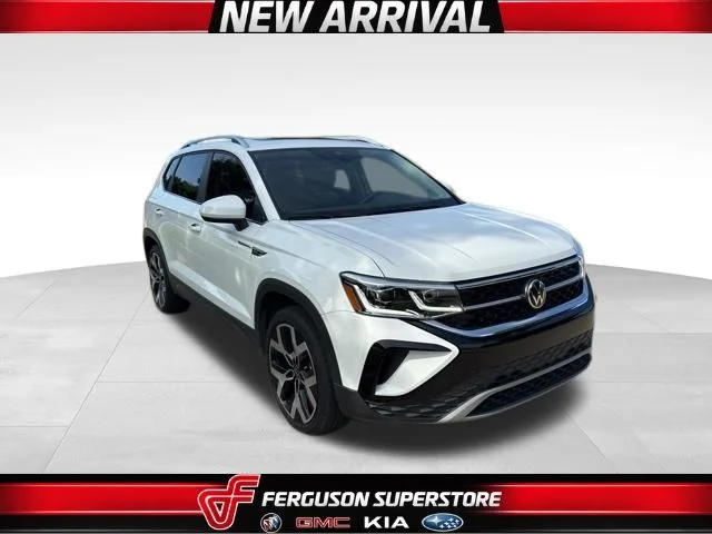 2022 Volkswagen Taos 1.5T SEL 4Motion's photo