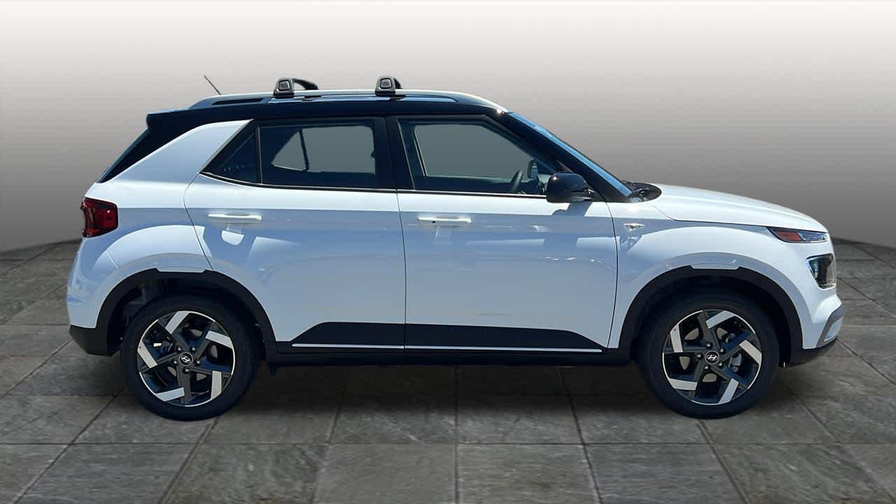 New 2026 Lunar White w/Black Roof Hyundai SEL w/Two-Tone Roof image 4