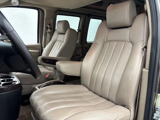 Used 2012 Special Paint GMC Explorer Limited SE image 20
