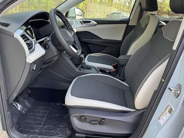 New 2026 Gray Volkswagen 1.5T SE image 14