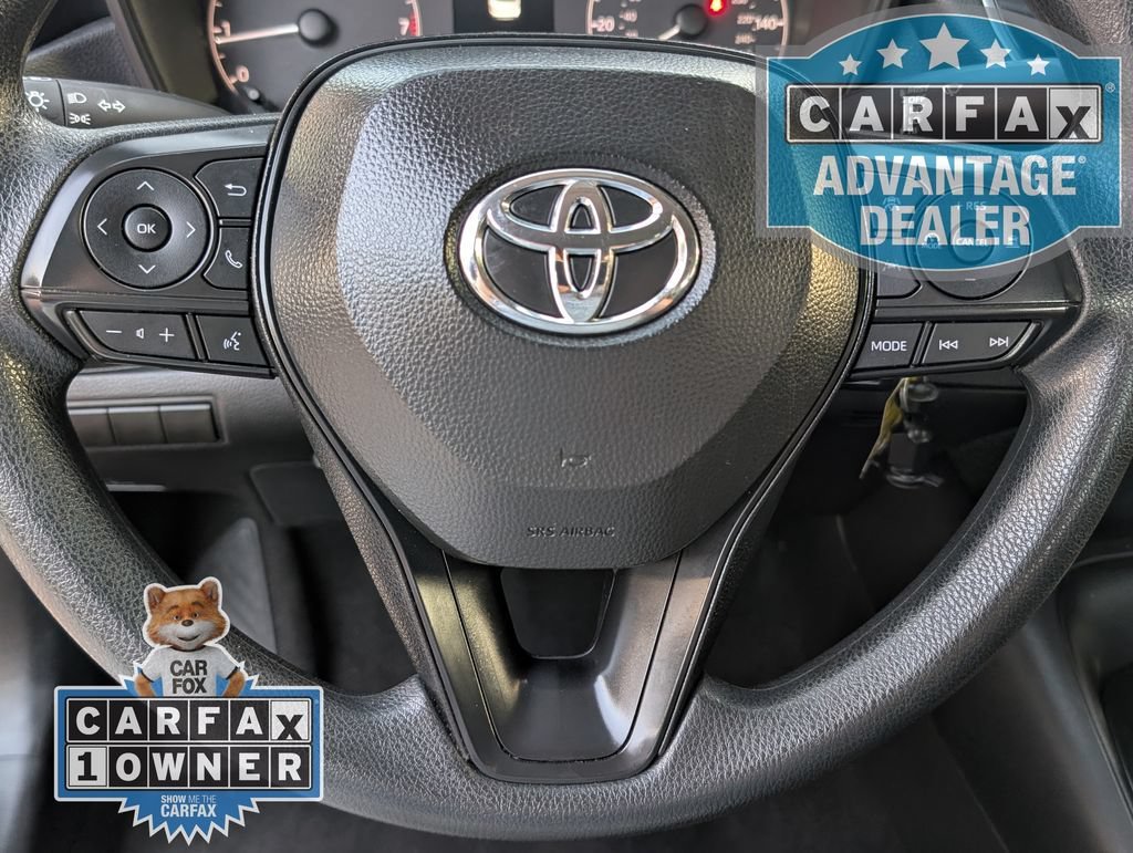 Used 2025  Toyota LE image 5