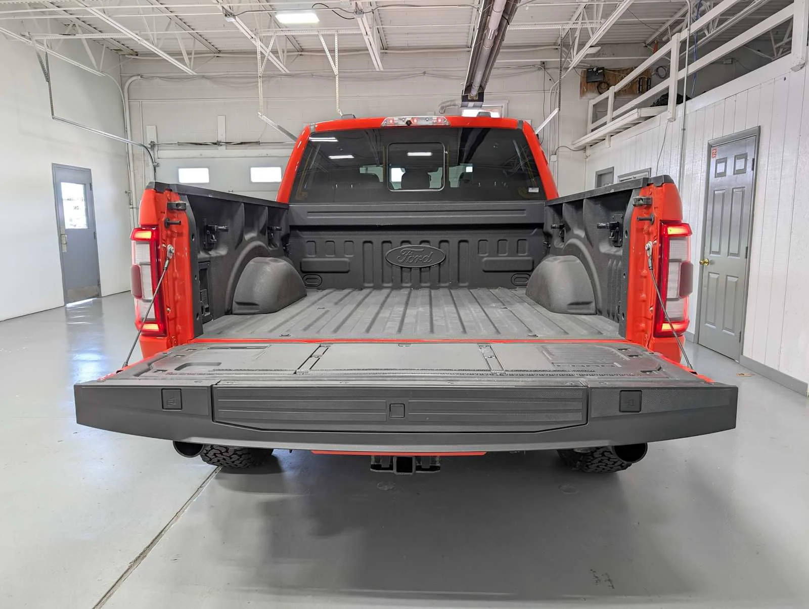 2021 Ford F-150 Raptor - Photo 45