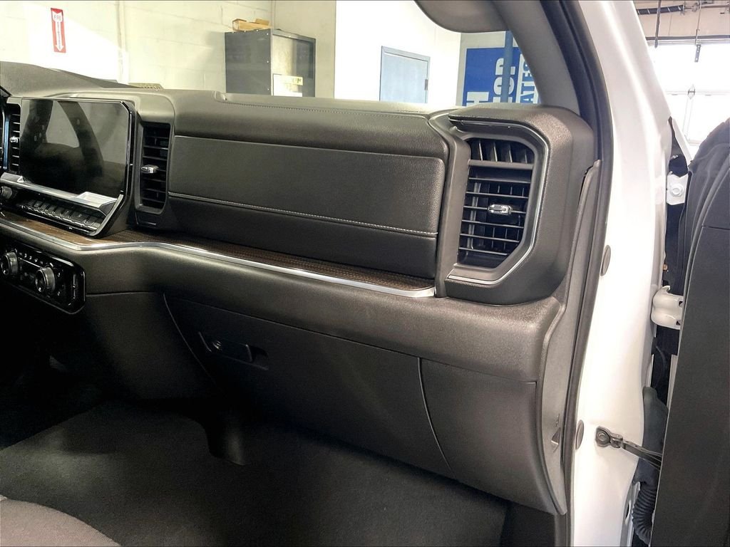 Used 2024 White Chevrolet LT image 13