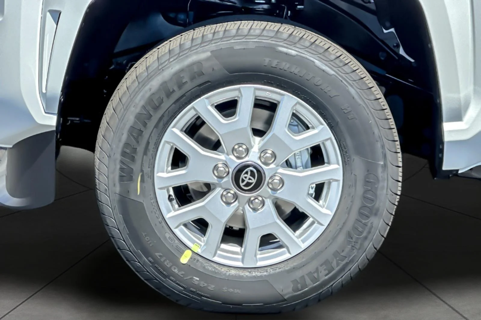 New 2026 Ice Cap Toyota  SR5 image 24