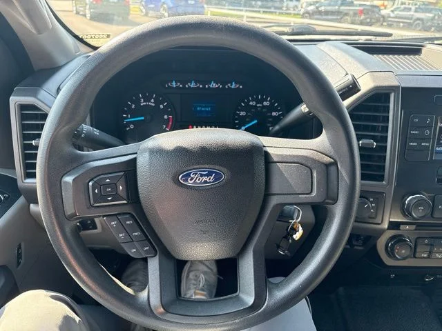 Used 2018 White Ford XL image 9