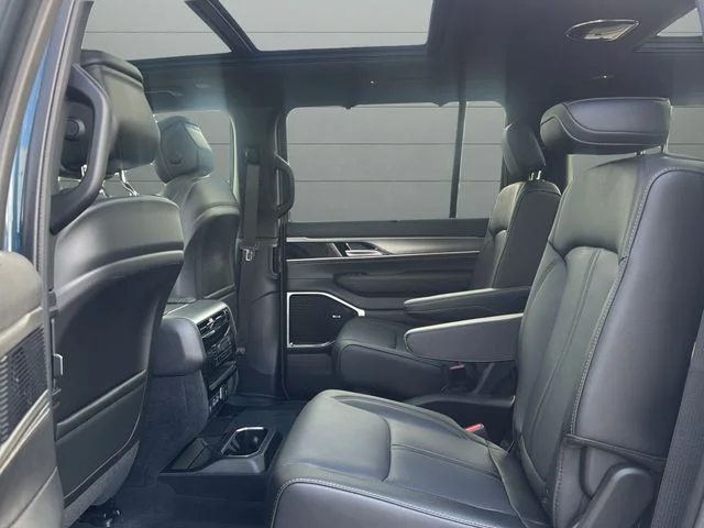2026 Jeep Grand Wagoneer Limited Reserve - Photo 13