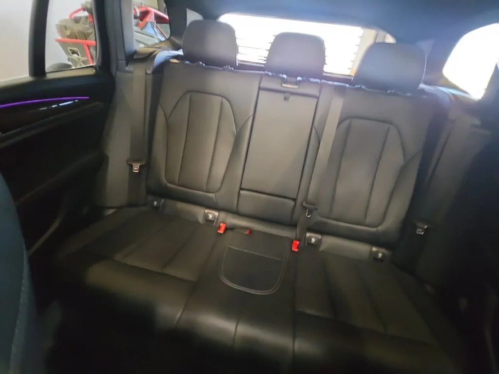 Used 2023 Gray BMW xDrive30i image 28