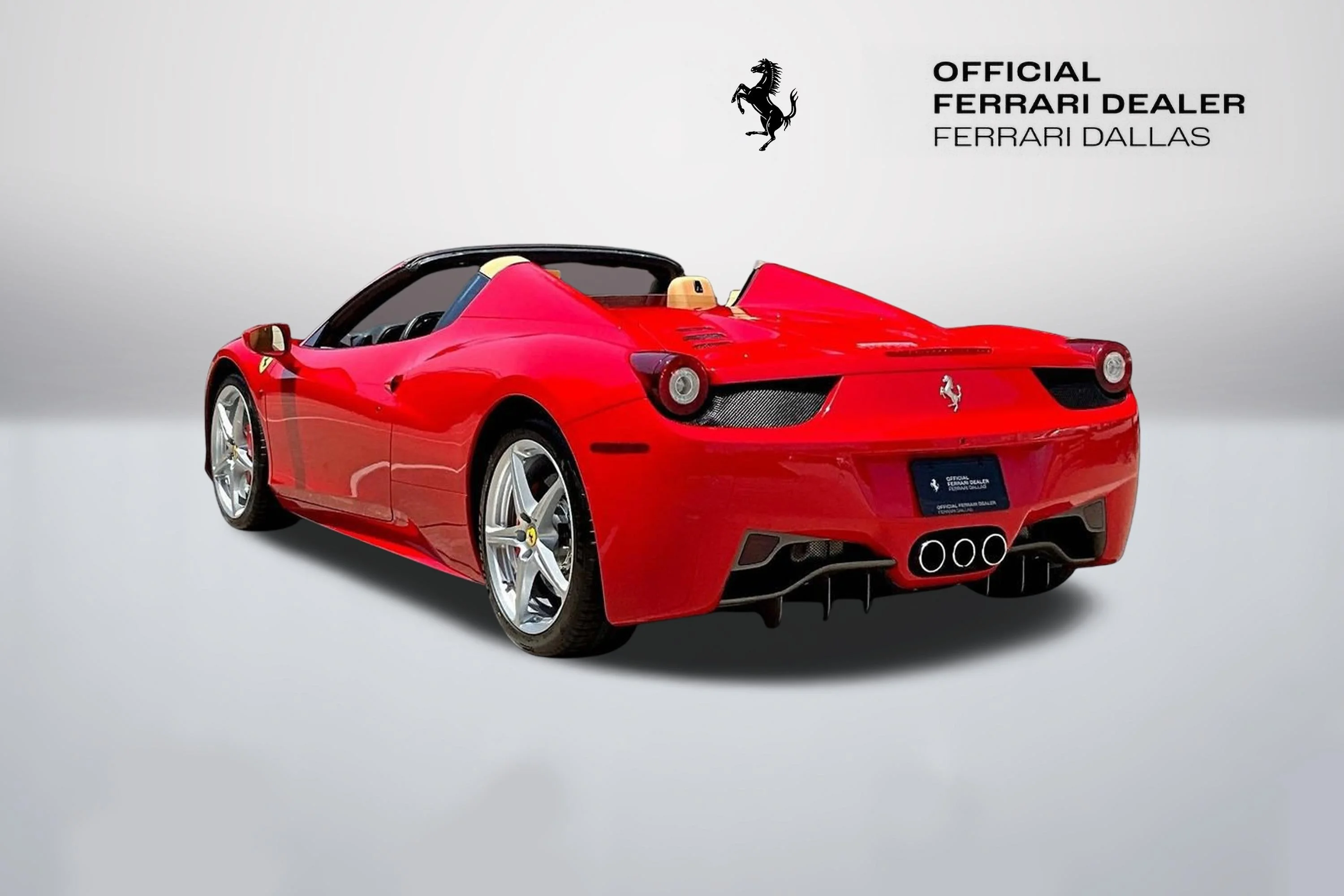 Used 2012 Rosso Corsa Ferrari  image 5