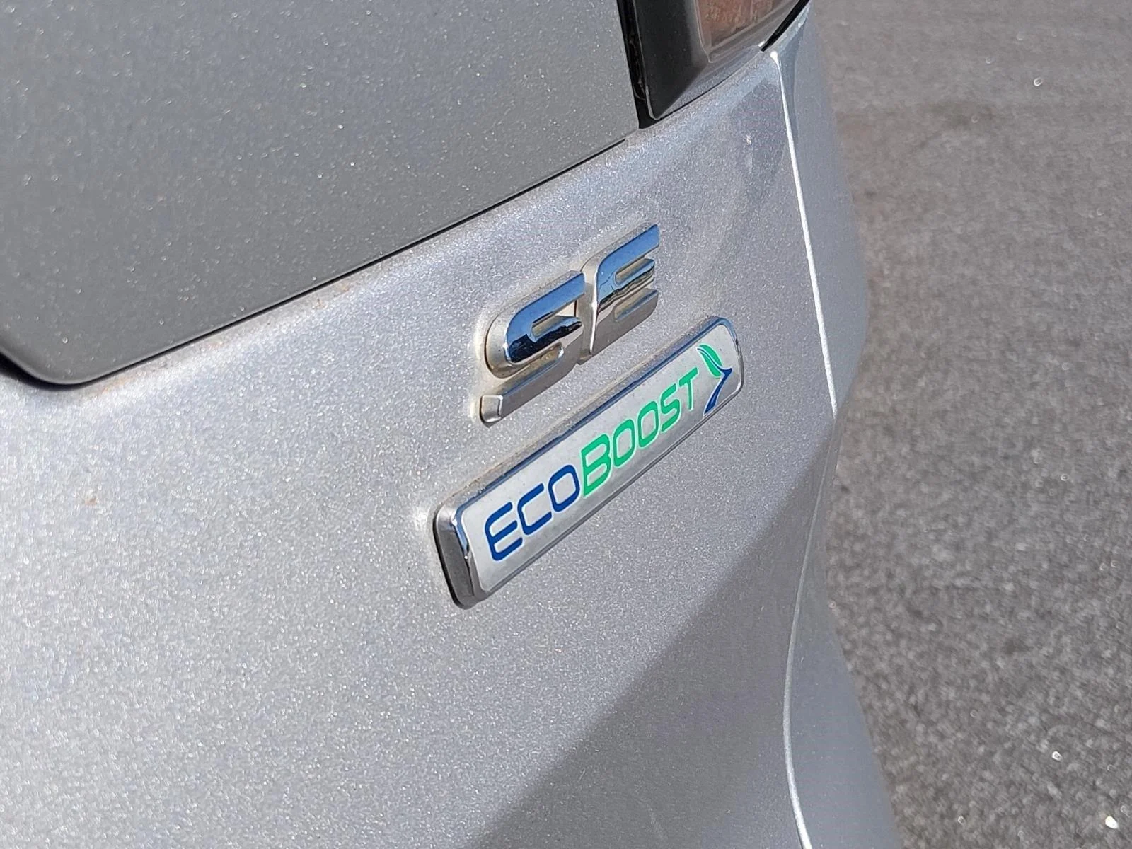 Used 2017 Ingot Silver Ford SE image 20