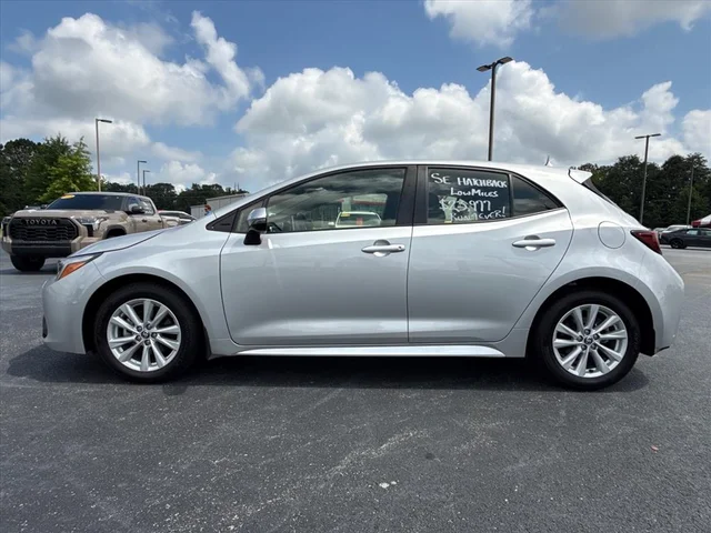 2024 Toyota Corolla Hatchback SE