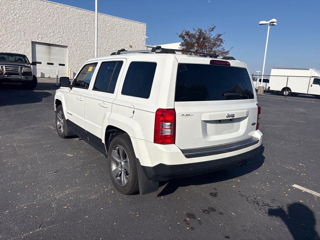 Used 2016 White Jeep High Altitude image 5