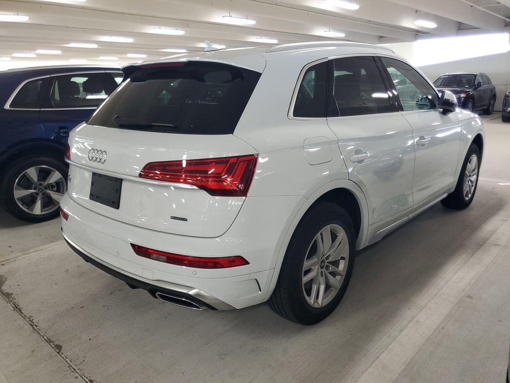 Used 2023 White Audi 45 S line Premium image 3
