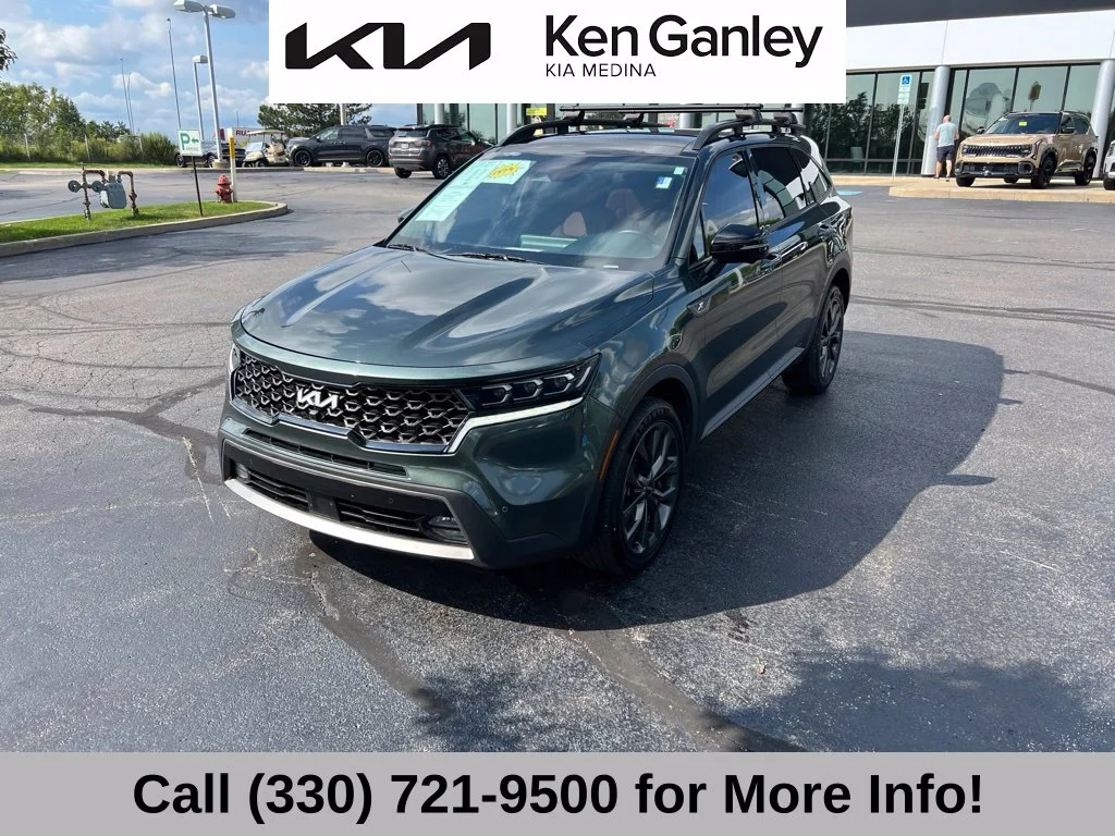 Certified Used 2022 Green Kia X-Line SX Prestige image 3