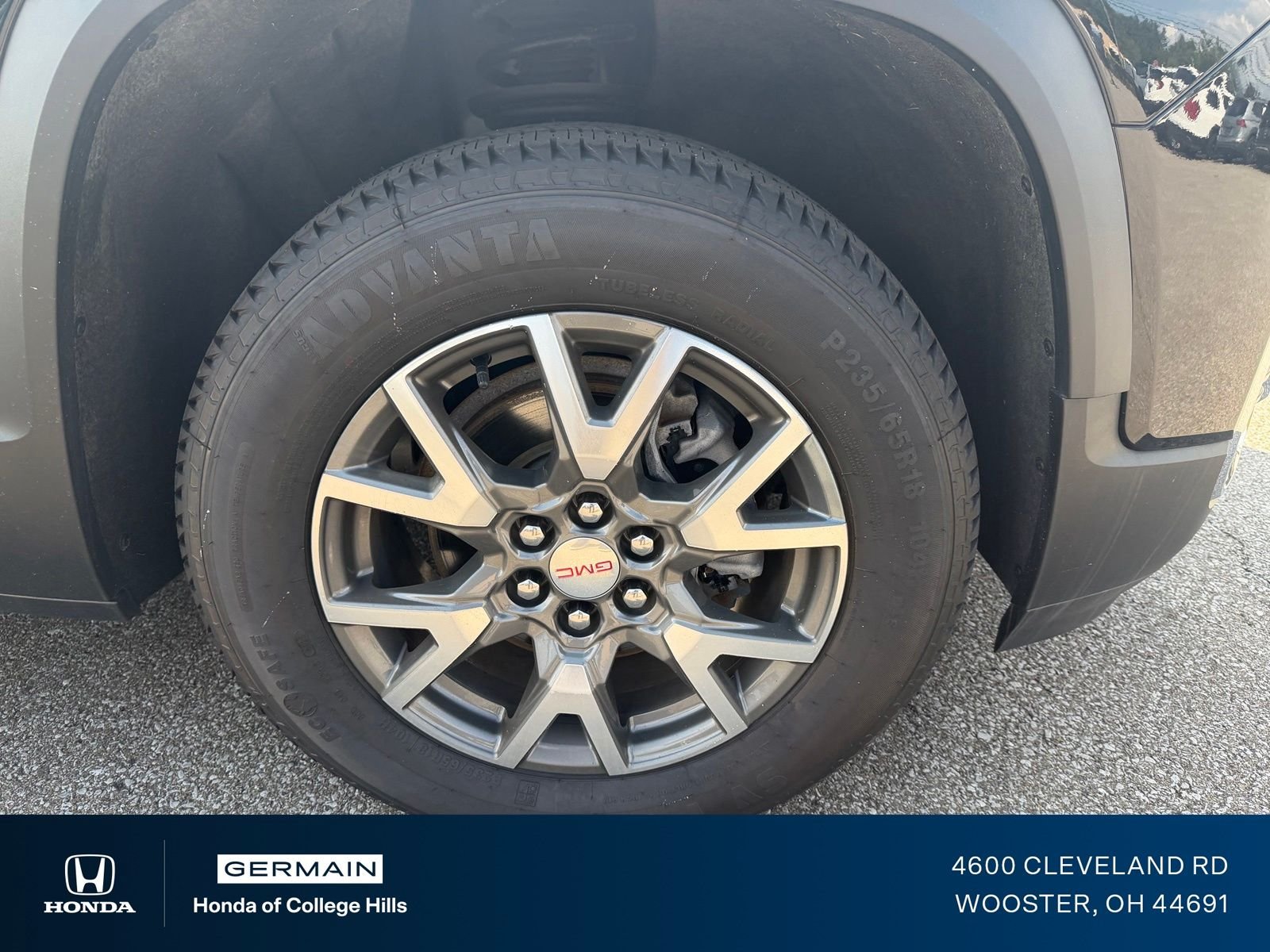 2023 GMC Acadia SLE - Photo 5