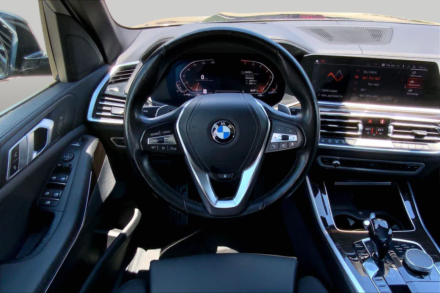 Used 2019 Arctic Grey Metallic BMW xDrive40i image 11