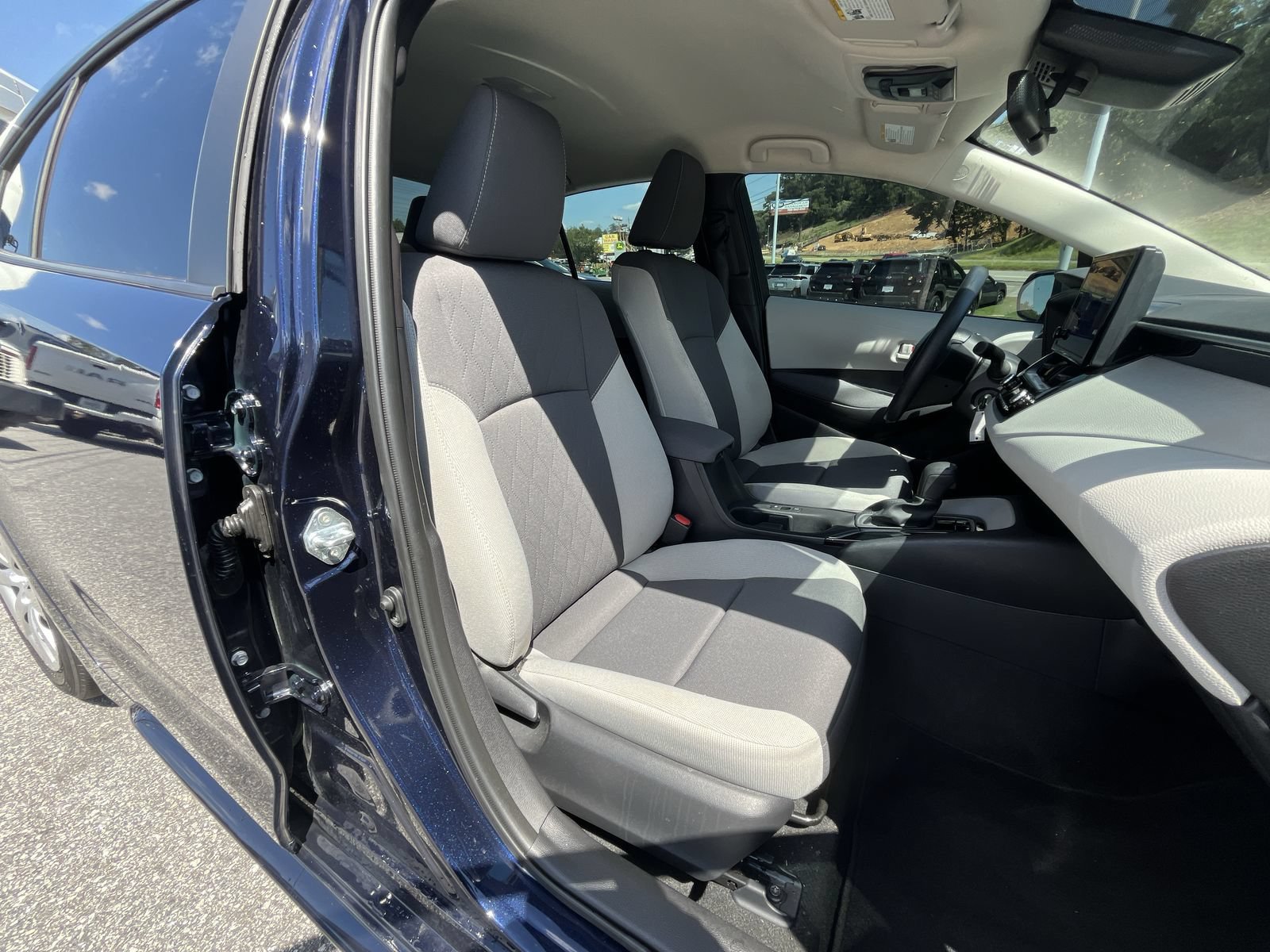 Used 2024 Blueprint Toyota LE image 28