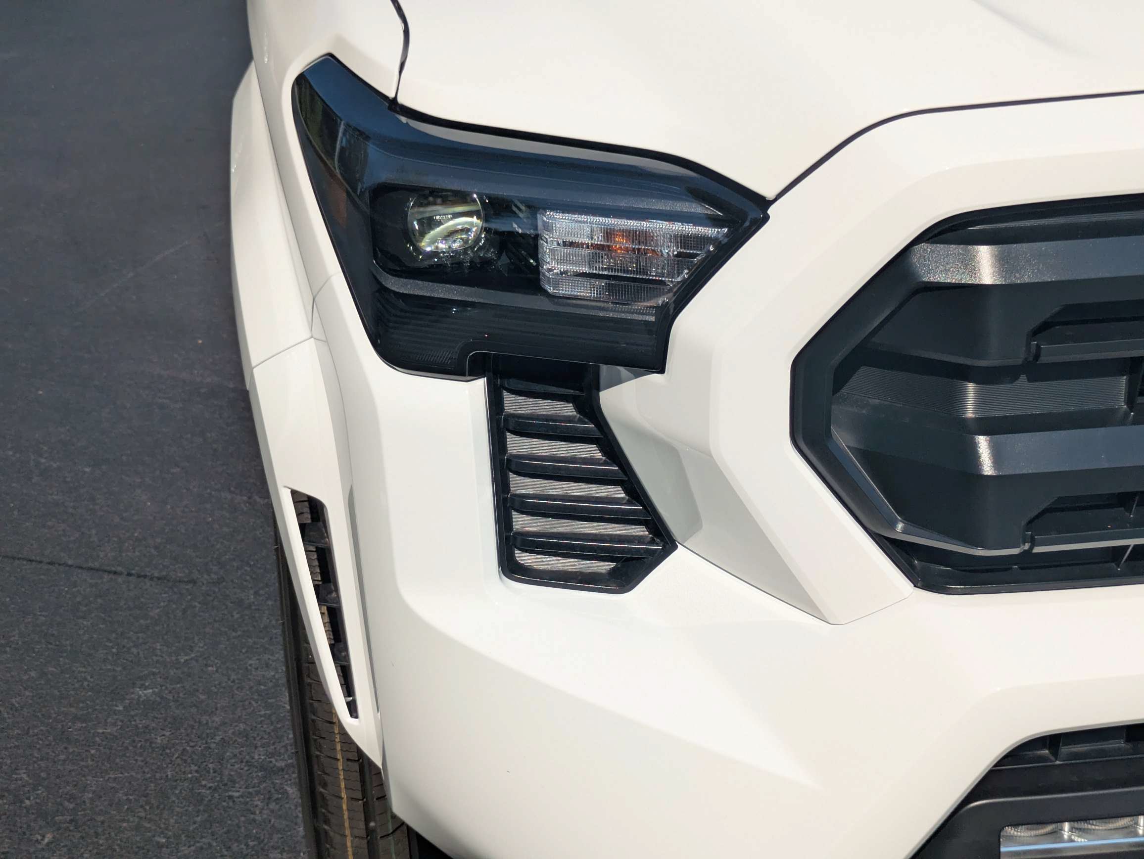 New 2026 Ice Toyota SR5 image 11