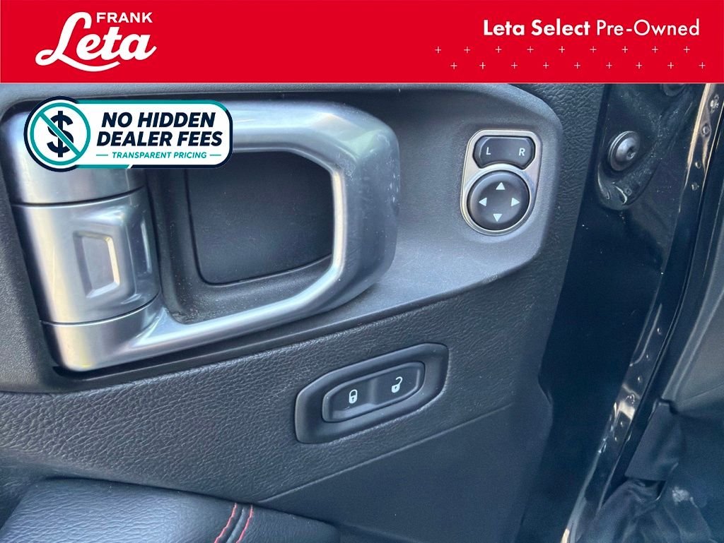 Used 2020 Black Clearcoat Jeep  image 20