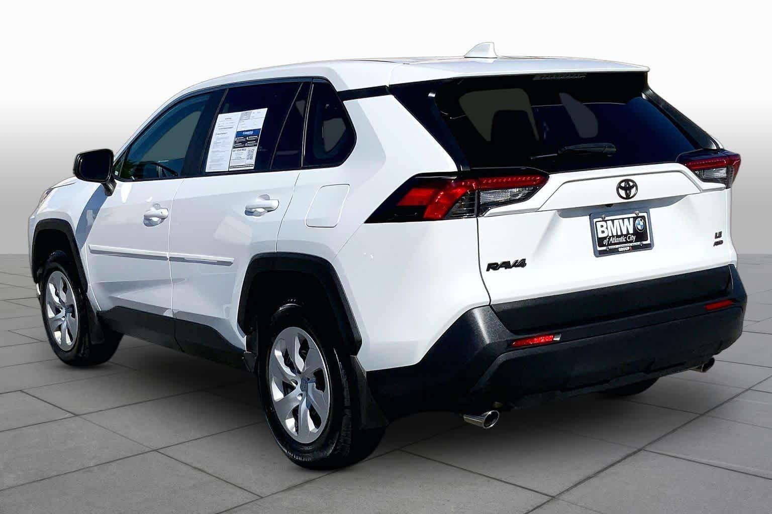 Used 2024 Ice Cap Toyota LE image 12