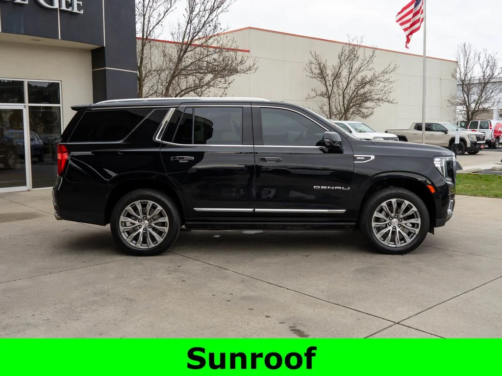 Used 2021 Black GMC Denali image 8