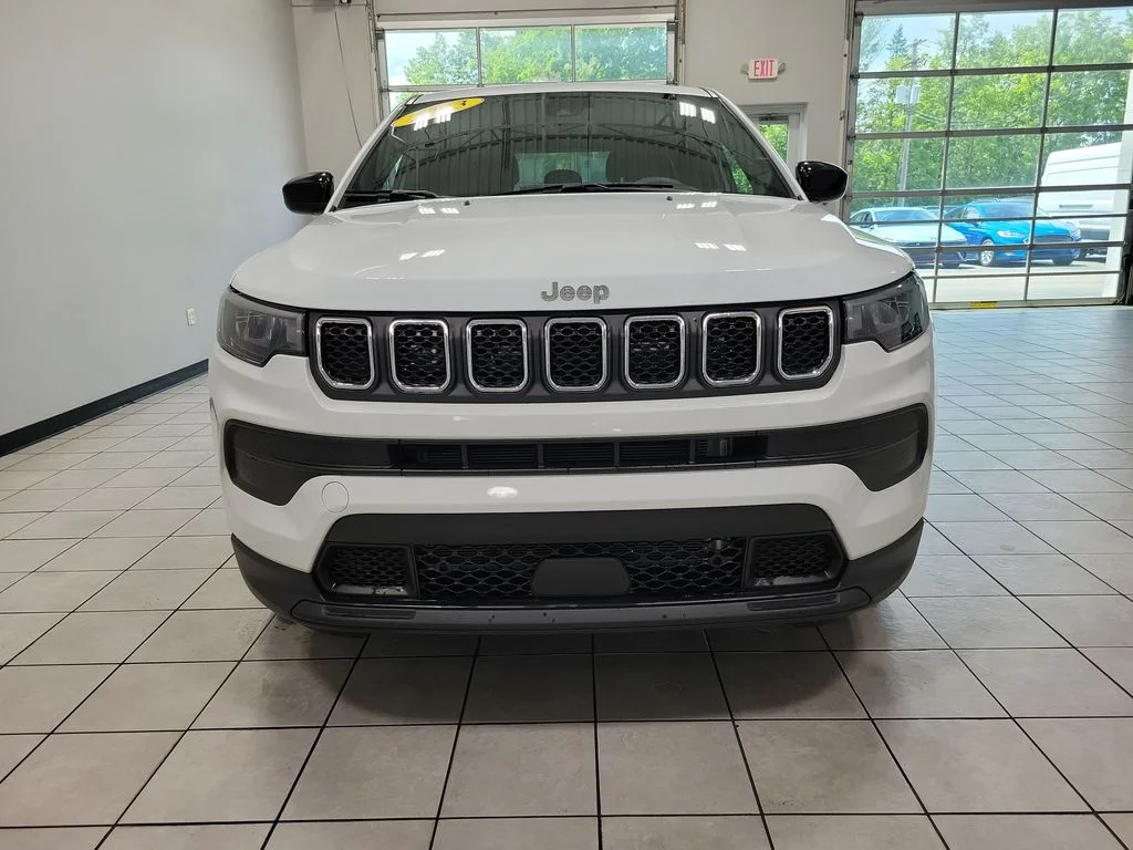 Used 2023 White Jeep Sport image 6