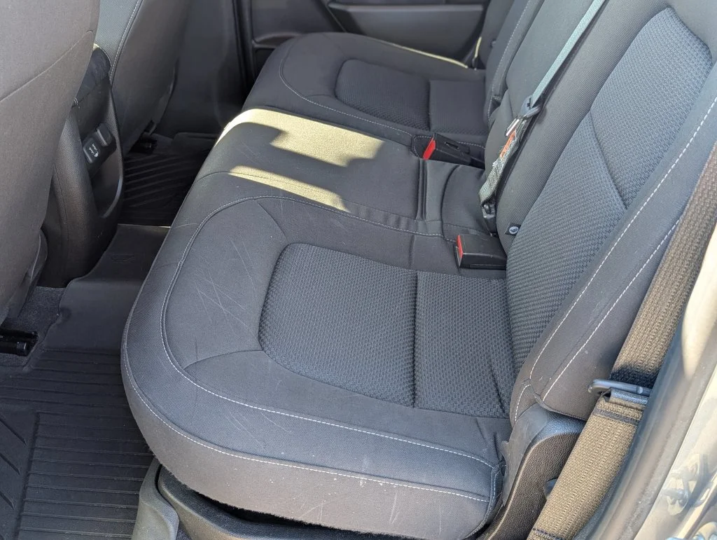Used 2019 SATIN STEEL METALLIC Chevrolet 2WD LT image 26